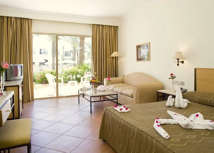 Resort Luna 3*
