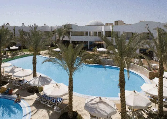 Resort Luna 3*